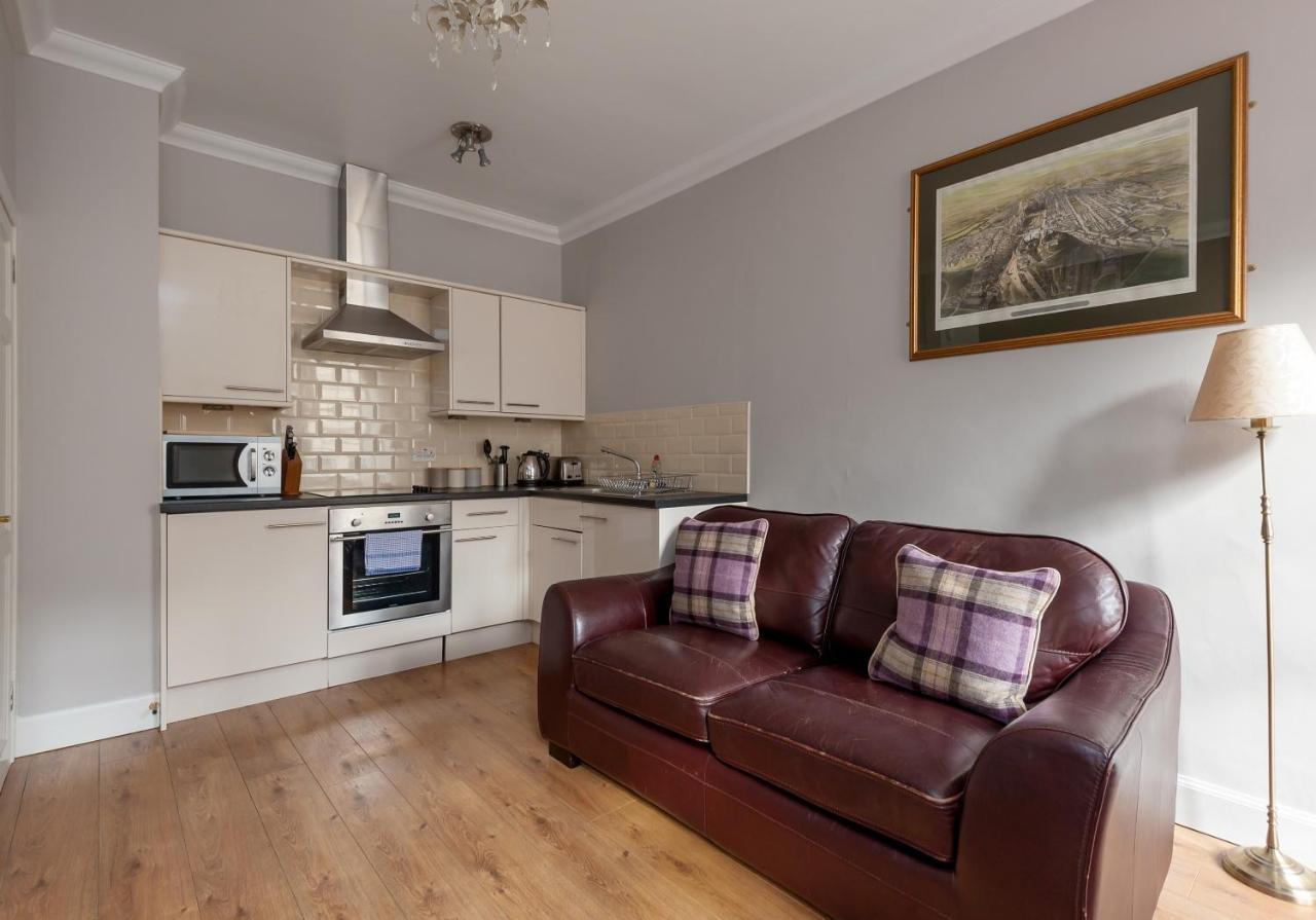 Ladystairs 1 Royal Mile Apartment Единбург Екстериор снимка