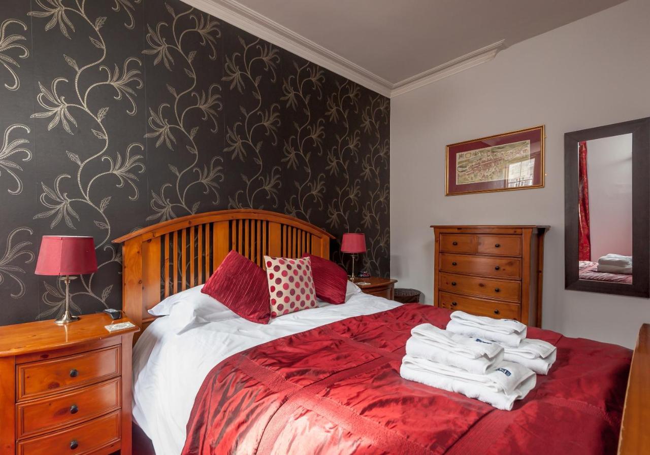 Ladystairs 1 Royal Mile Apartment Единбург Екстериор снимка